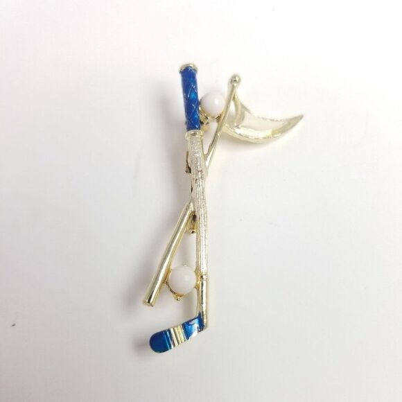Vintage Gerry's Golf Club Ball Flagstick, Blue Enamel Brooch, Golfer Lapel Pin - Picture 1 of 6